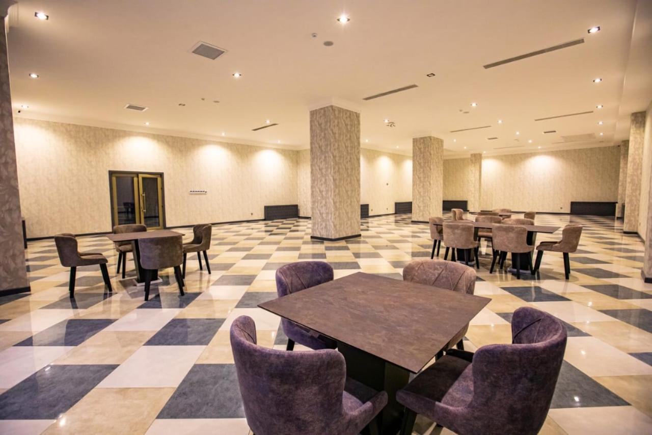 Volga Hotel Baku Exterior photo